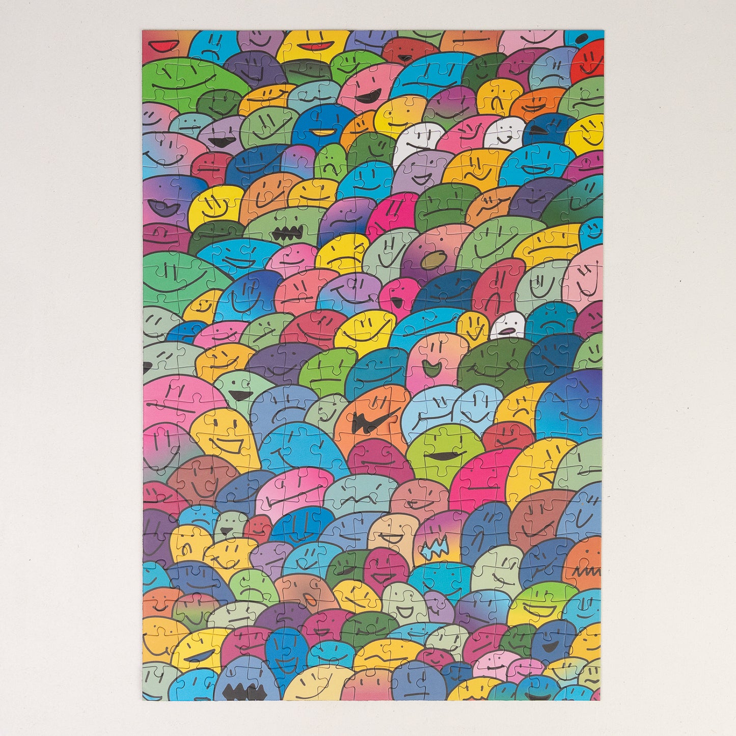 MEET THE FAMILY / DISCO, 2x 260 piece puzzles