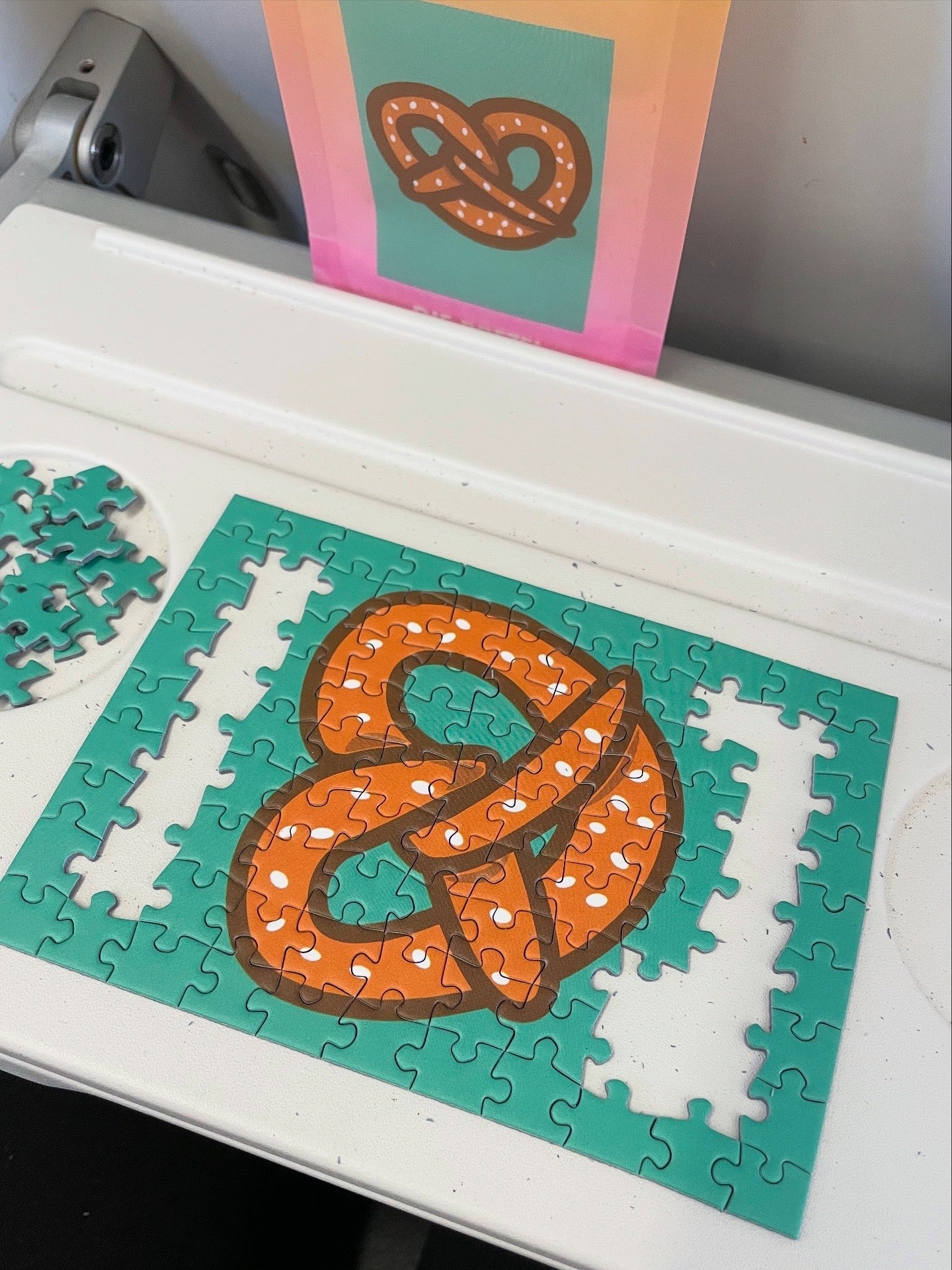 DIE BREZEL, 99 piece mini puzzle 